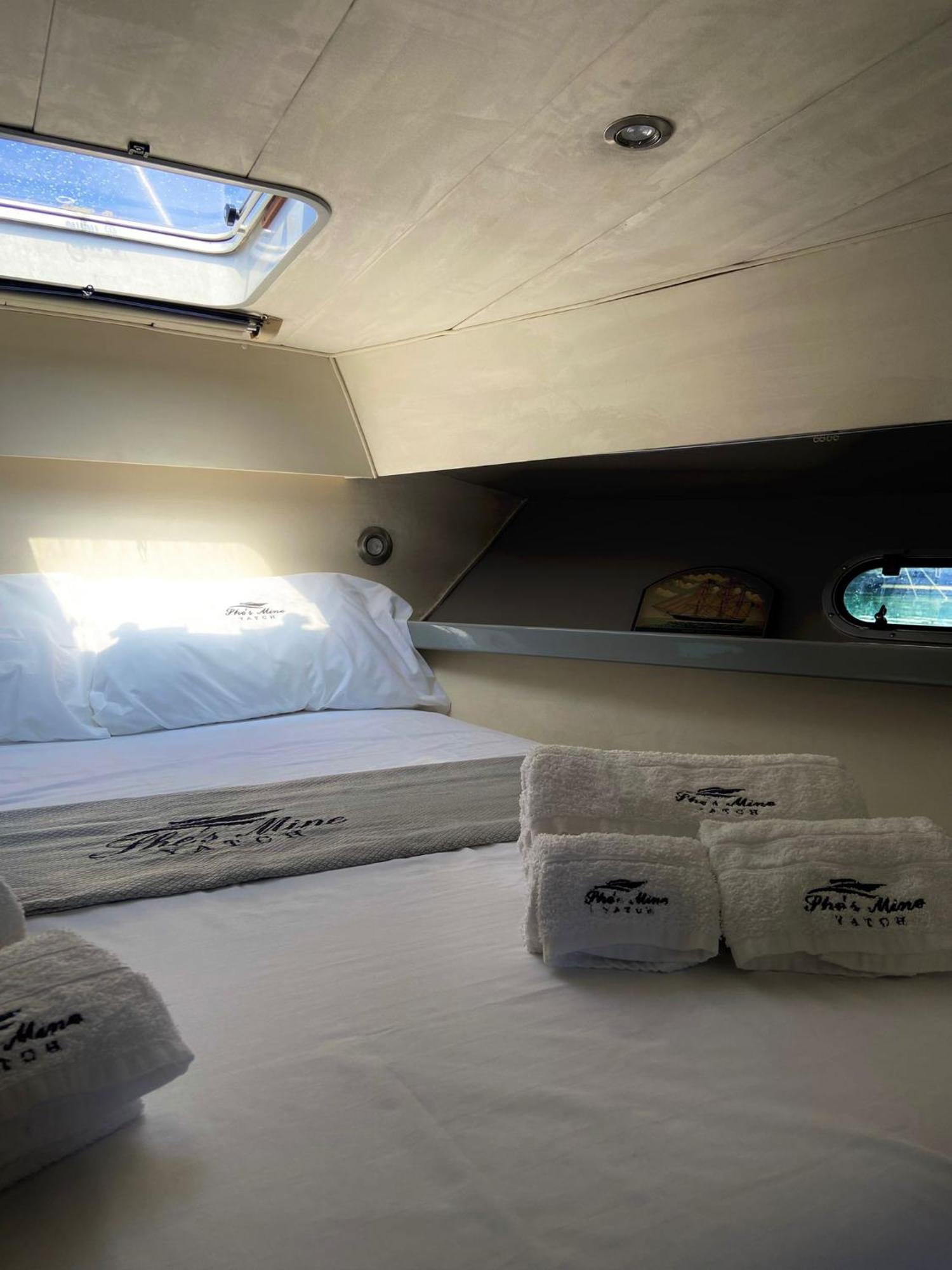 She'S Mine Yacht Hotell CTA Exteriör bild
